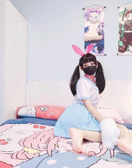 亚洲精品在线三级免费观看_暖暖免费观看视频