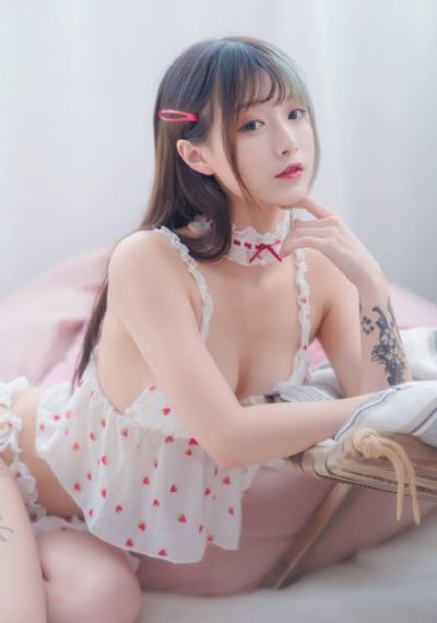 999精品久久久_HD完整版观看