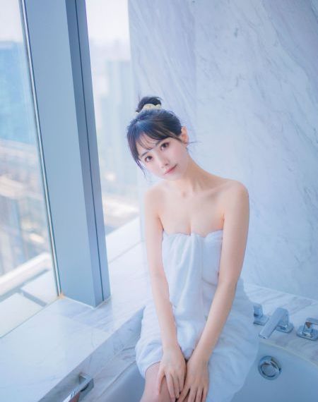 日日摸夜夜添无码AV_BD英语高清在线