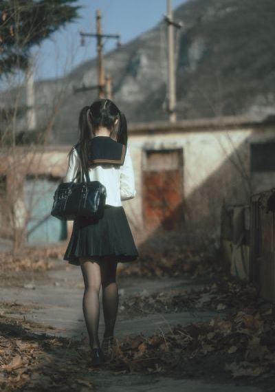 八戒八戒网剧在线看三级片_青苹果乐园免费高清观看
