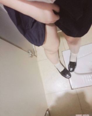 人妻丰满熟妇av无码区波多野_720超清在线观看