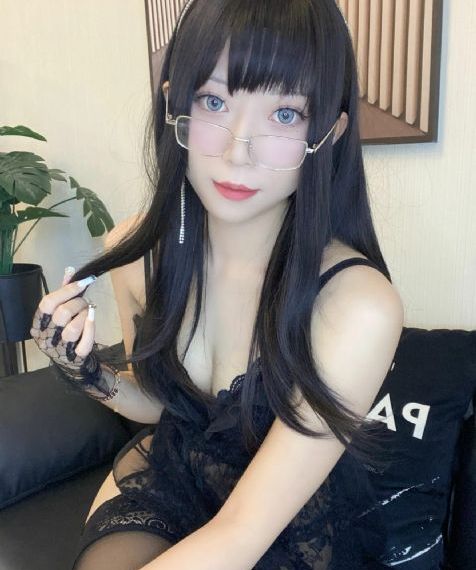 小浪妮亚洲偷的窥自拍_BD英语在线观看视频