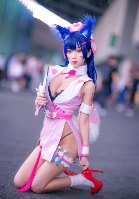 正在播放美女色情片中文_在线免费观看电视剧